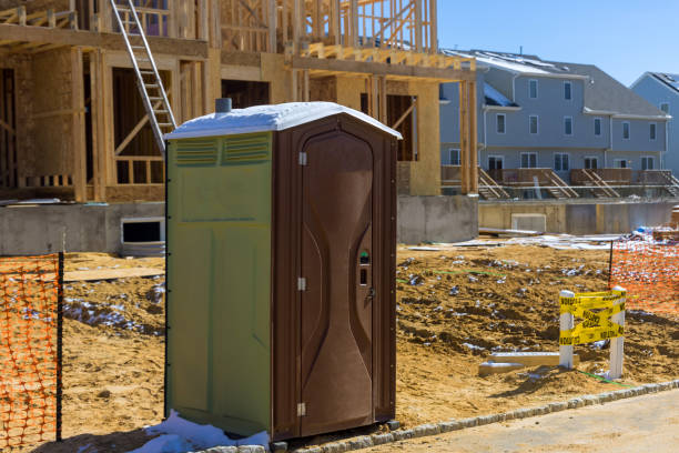 Portable Toilet Options We Offer in Woodbourne, PA